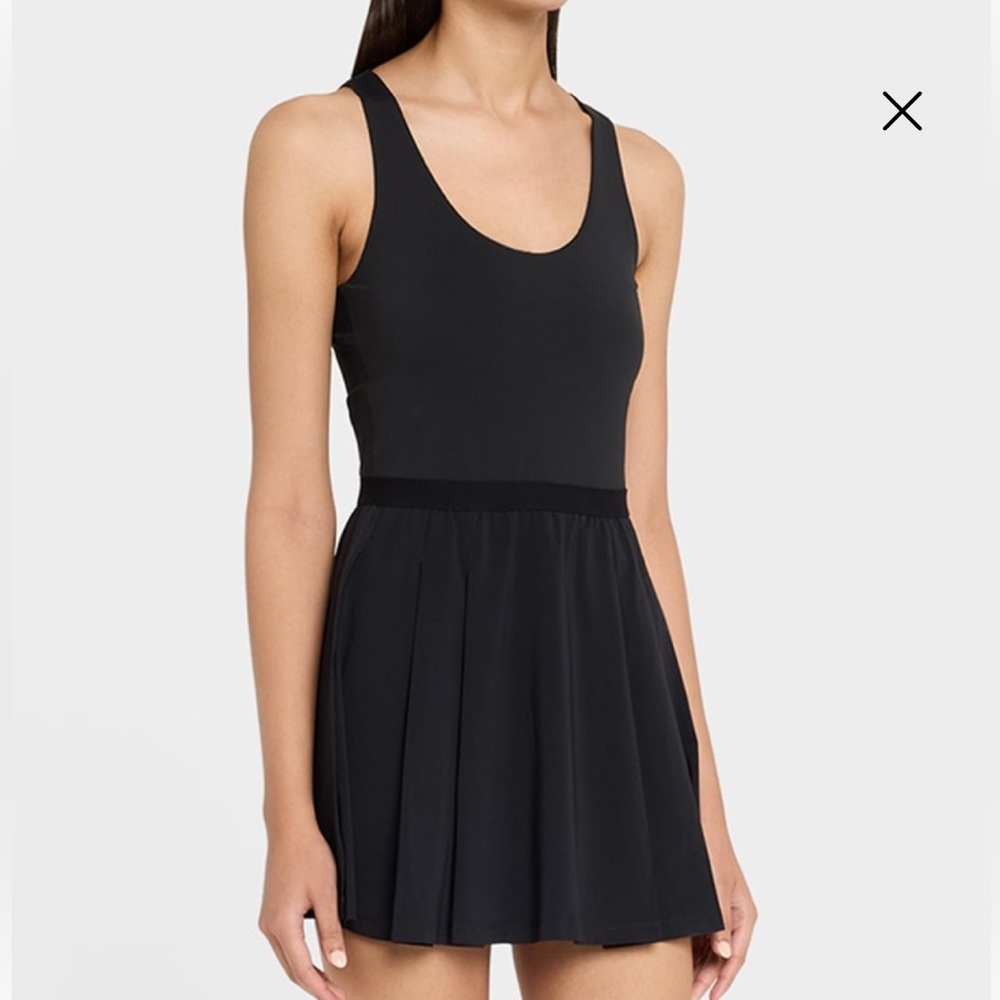 Beyond Yoga
Women’s Score Pleated Active Dress Classic Black Size   Medium NWOT - Picture 3 of 5